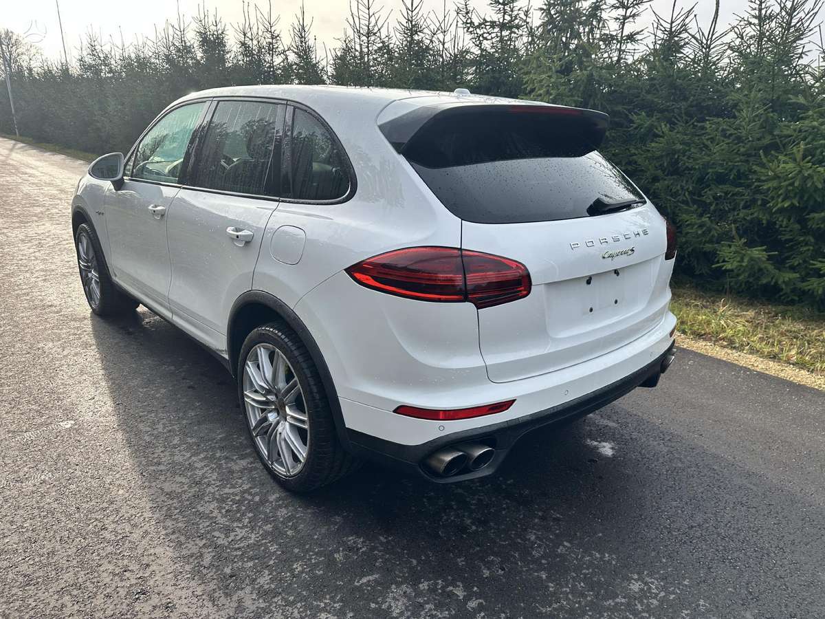Porsche Cayenne по частям
