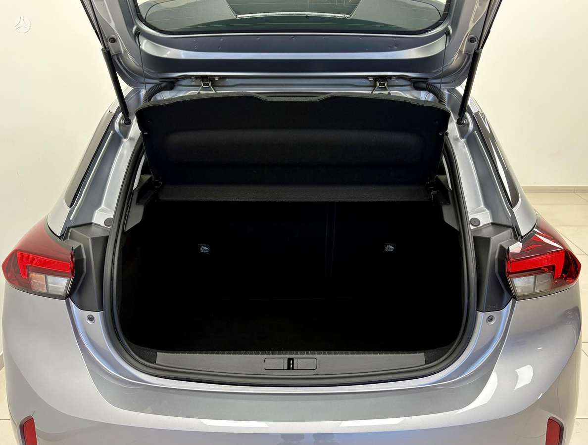 Opel Corsa, 1.2 l., hatchback