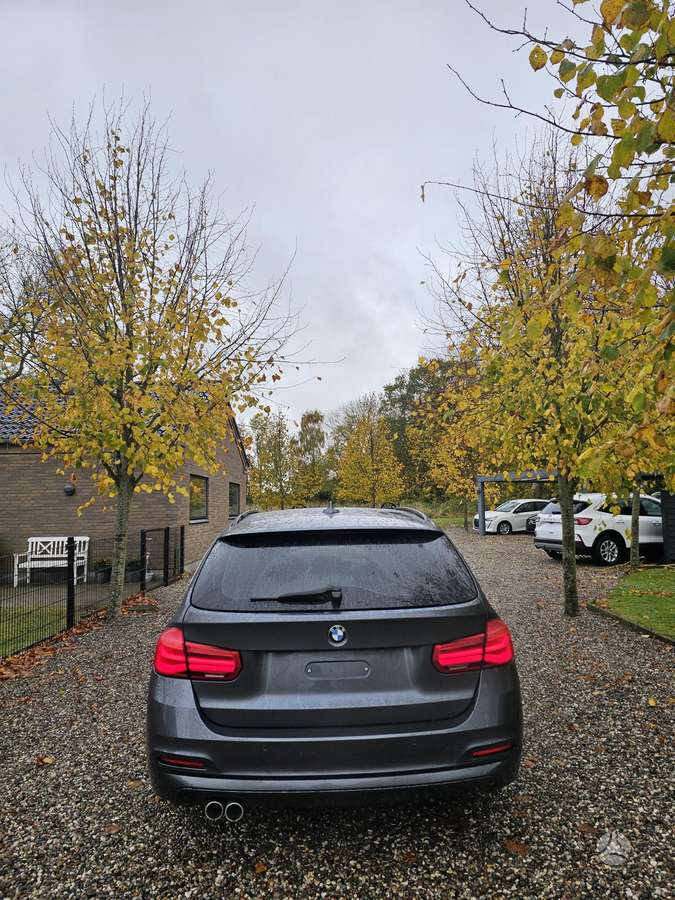BMW 320, 2.0 l., wagon