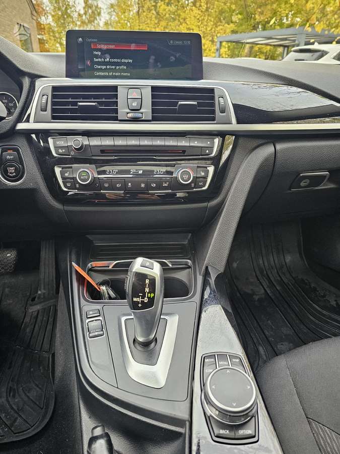 BMW 320, 2.0 l., wagon