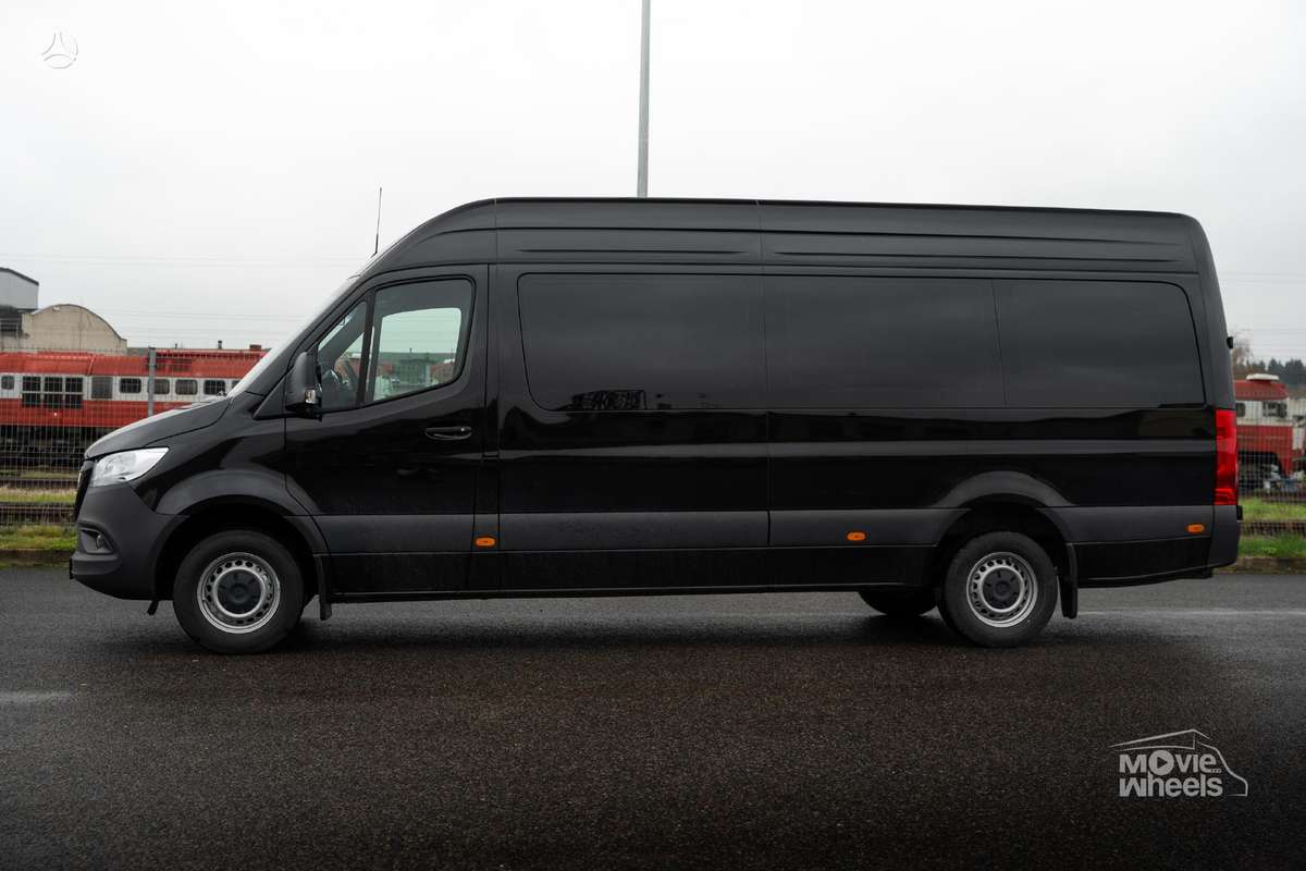 Mercedes-Benz Sprinter Tourer, passenger minibus