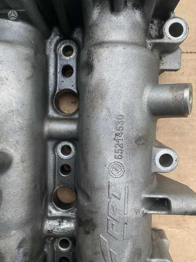Opel Insignia engine parts