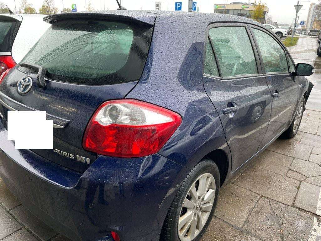 Toyota Auris for parts. Dalimis