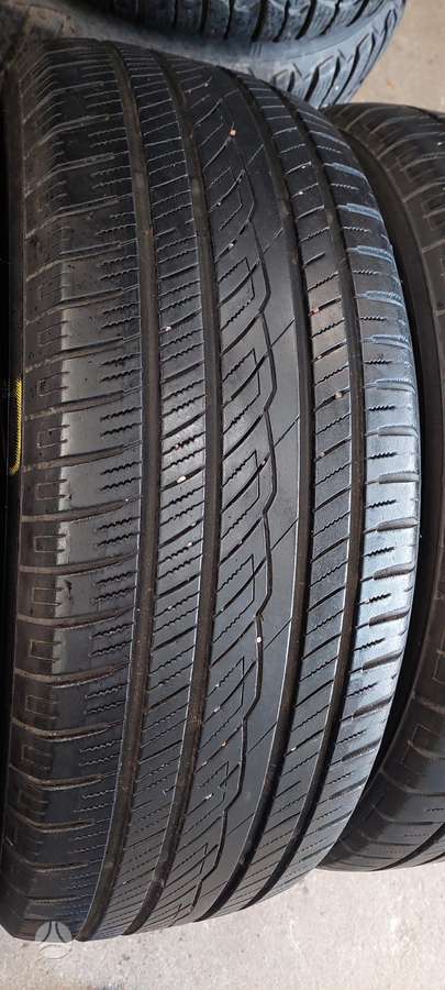 Yokohama, vasarinės 225/40 R17