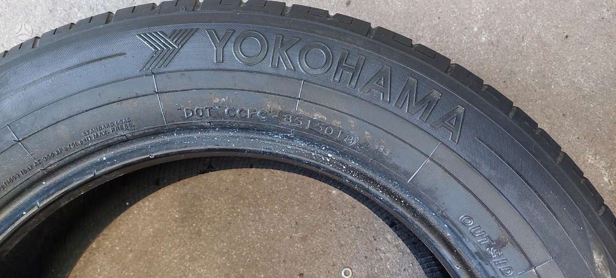 Yokohama, vasarinės 225/40 R17