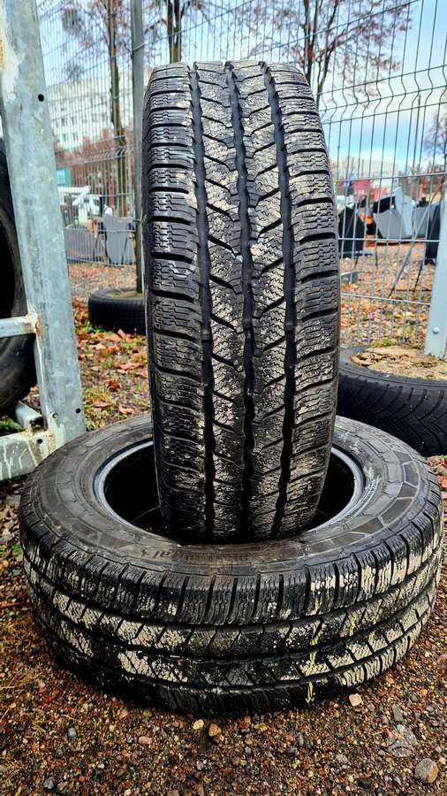 Continental, žieminės 205/65 R16