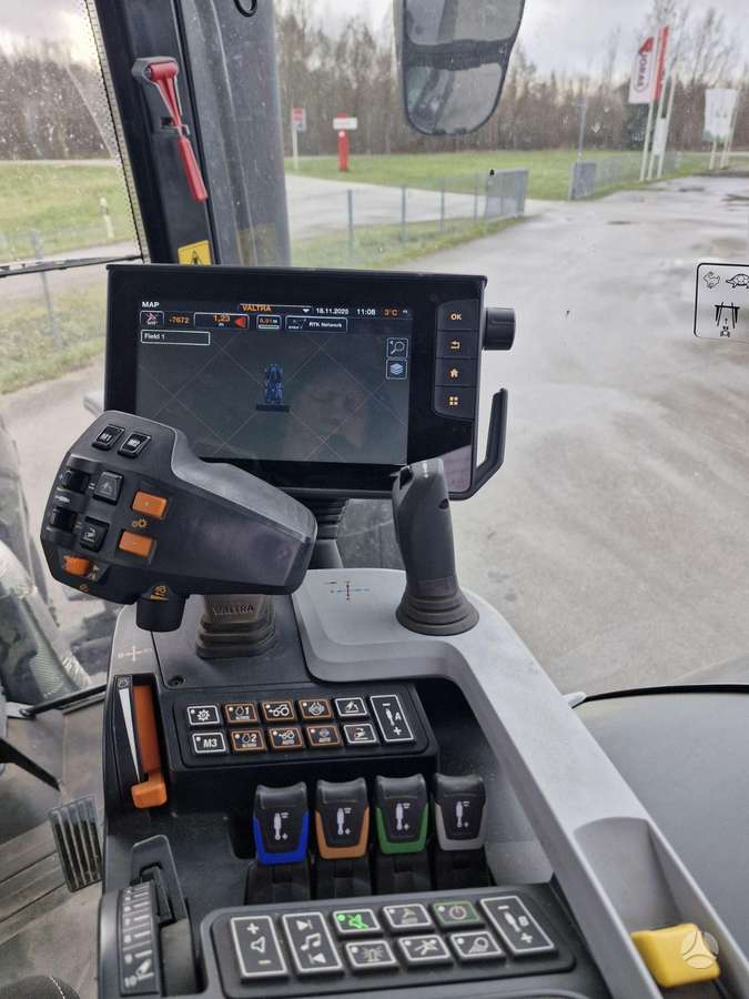 Valtra S374, тракторы