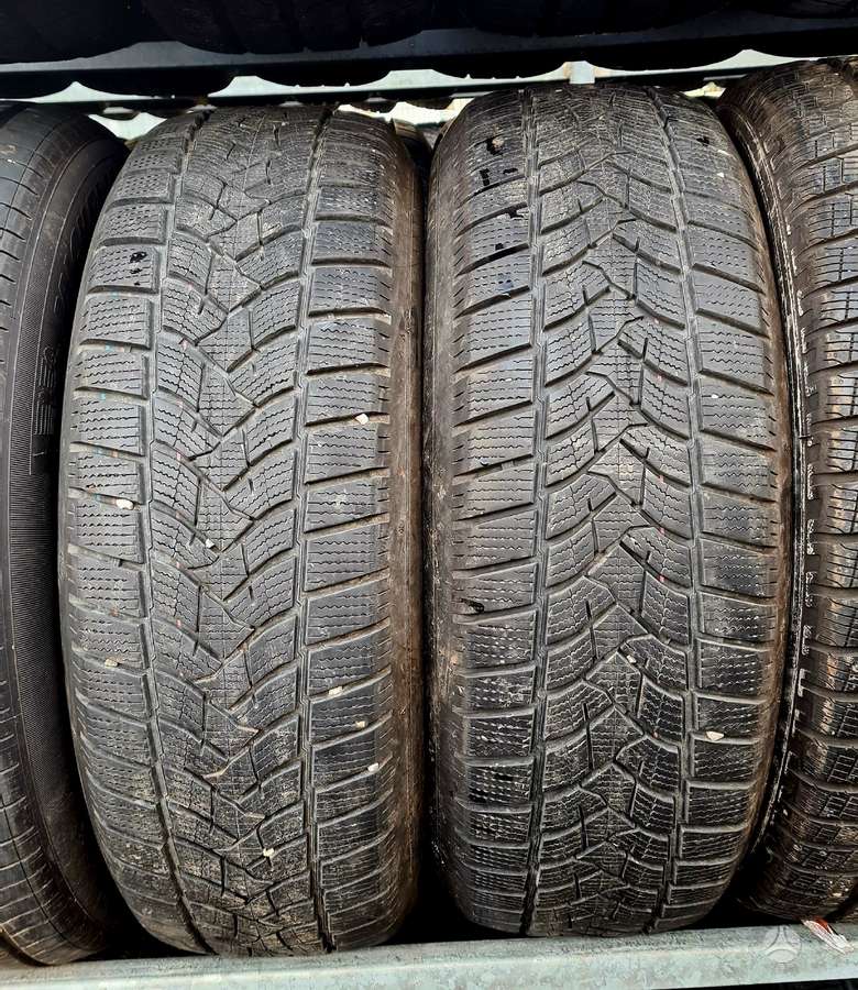 Dunlop, зимние 215/65 R17