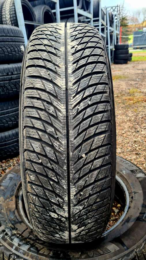 Michelin, зимние 215/65 R17