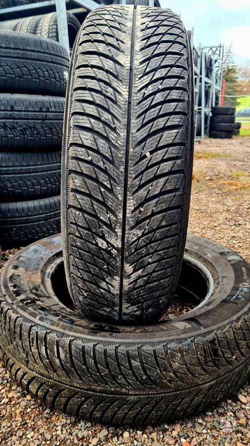 Michelin, žieminės 215/65 R17