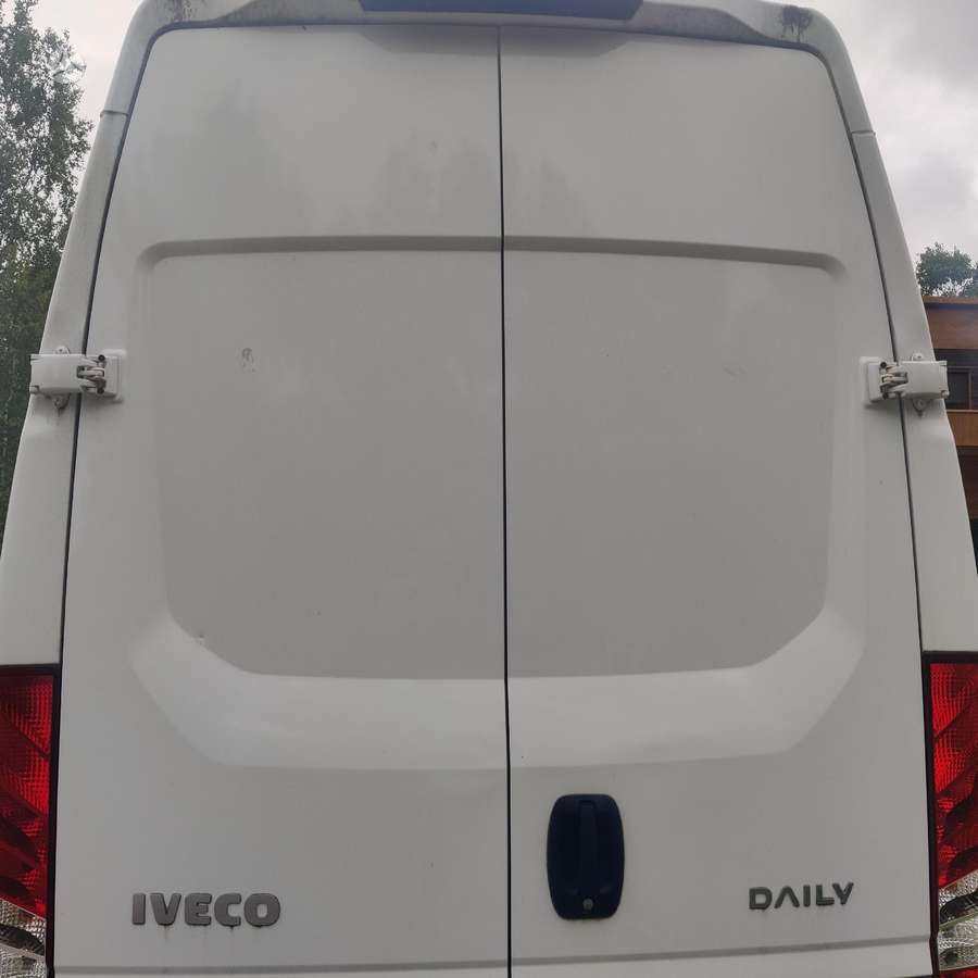 Iveco Daily, 3.0 l., cargo van