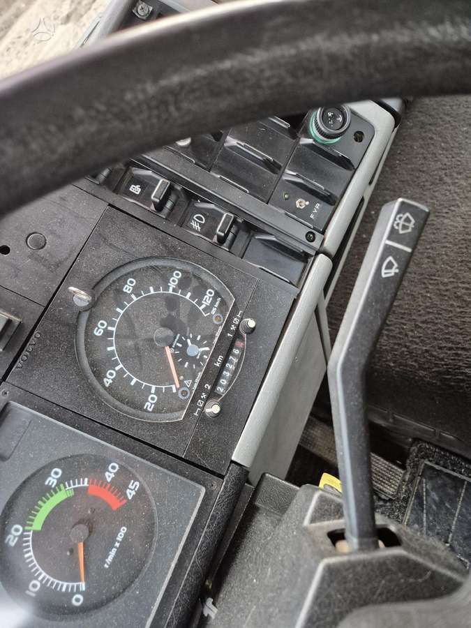 Volvo FL, autovežiai