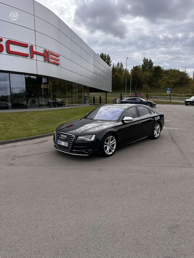 Audi S8, 4.0 l., sedanas