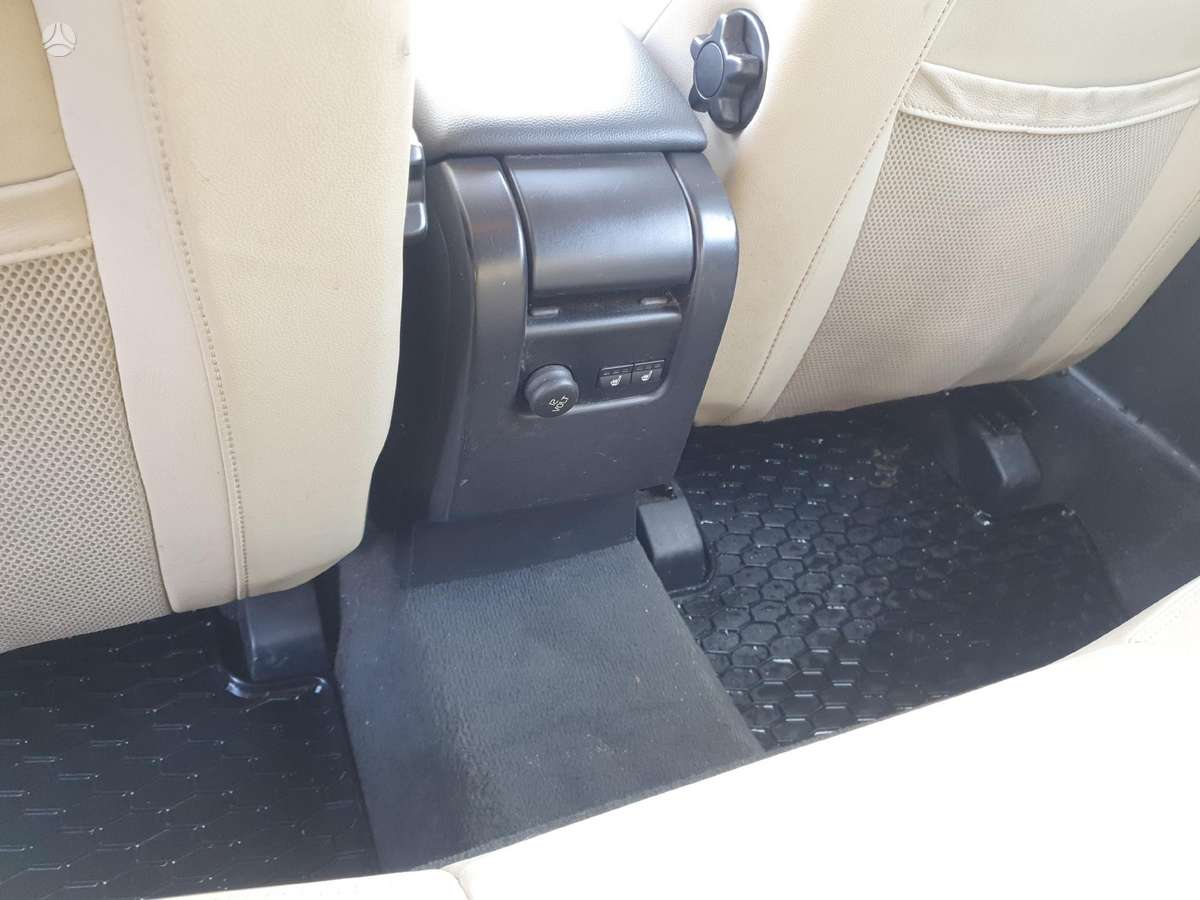 Volvo XC60, 2.4 l., Внедорожник / Кроссовер