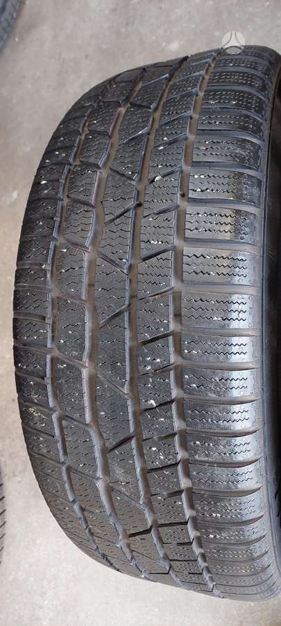 Continental, зимние 235/45 R18