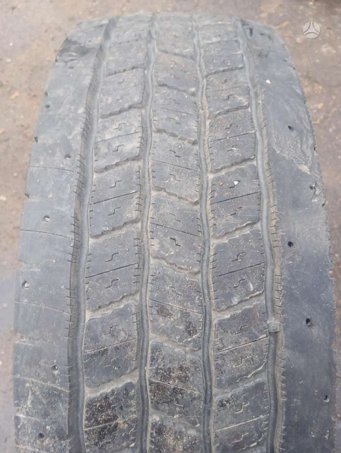 Yokohama, žieminės 295/80 R22,5
