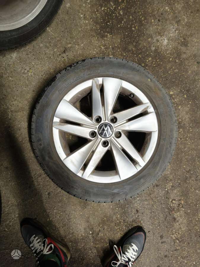 Volkswagen, light alloy, R16