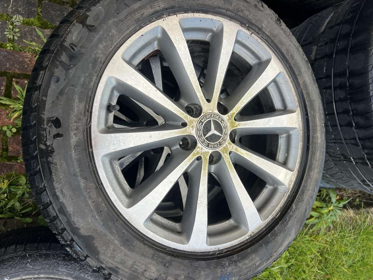 Pirelli, зимние 225/55 R17