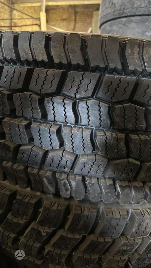 Dunlop, всесезонные 315/70 R22,5