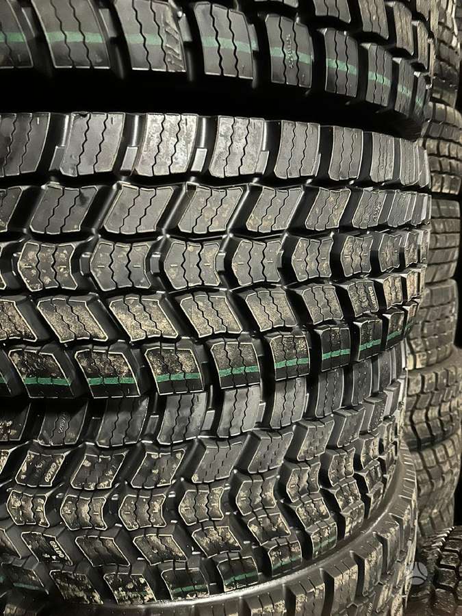 Dunlop, universalios 315/70 R22,5