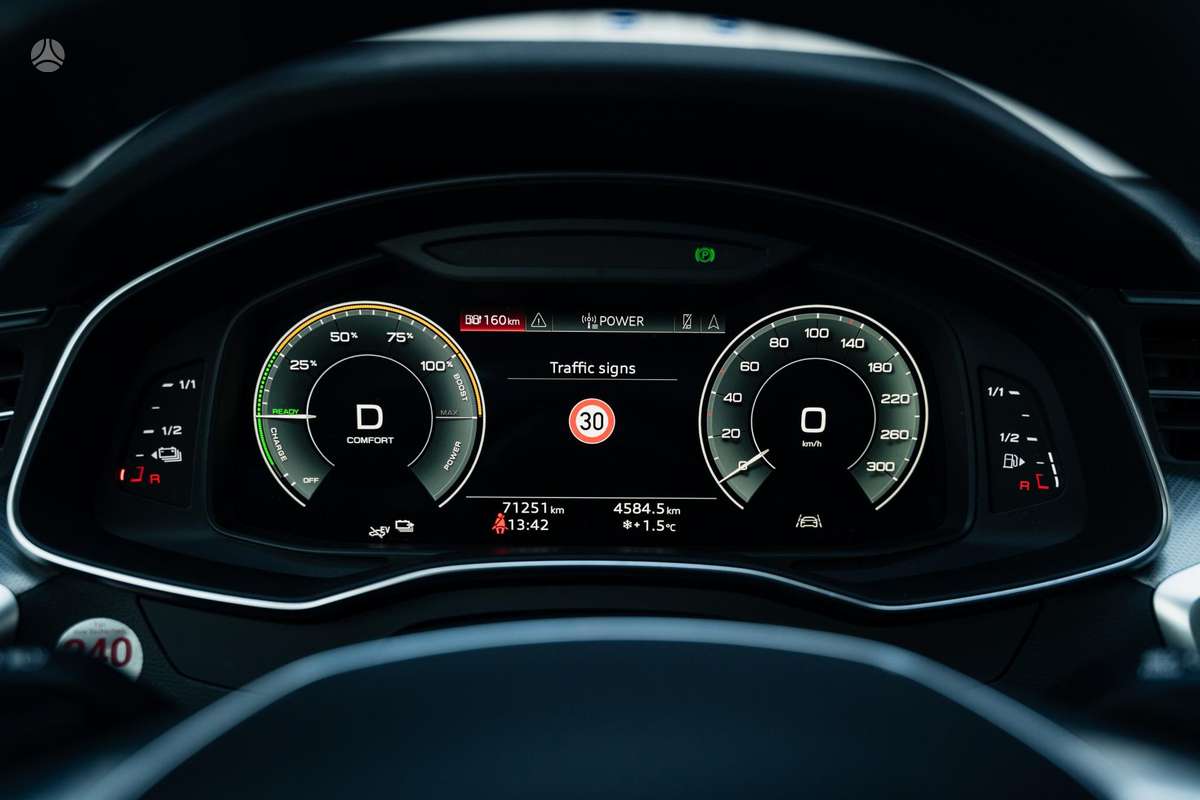 Audi A6, 2.0 l., Универсал