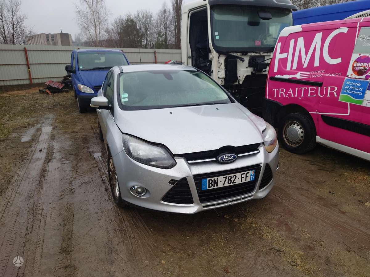 Ford Focus по частям