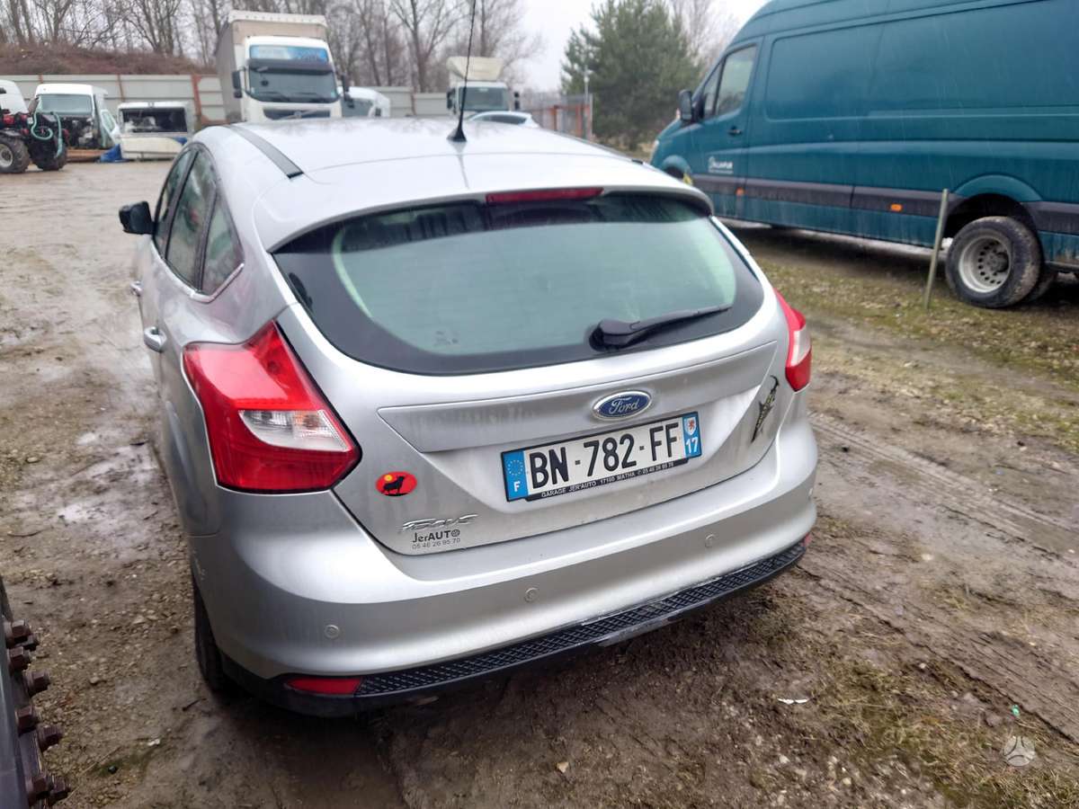 Ford Focus for parts