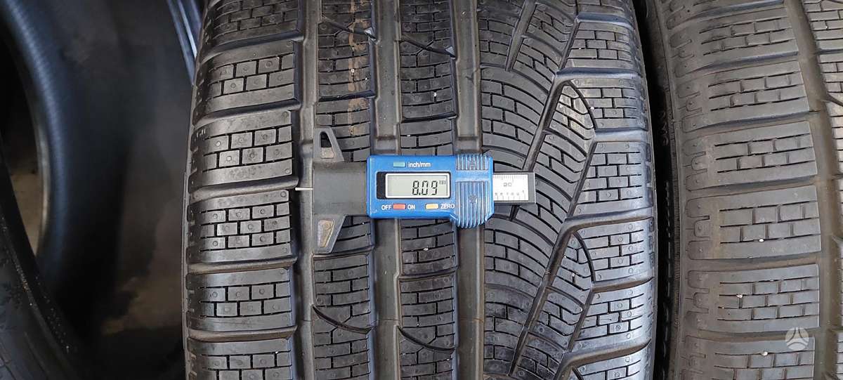 Pirelli, žieminės 245/35 R20