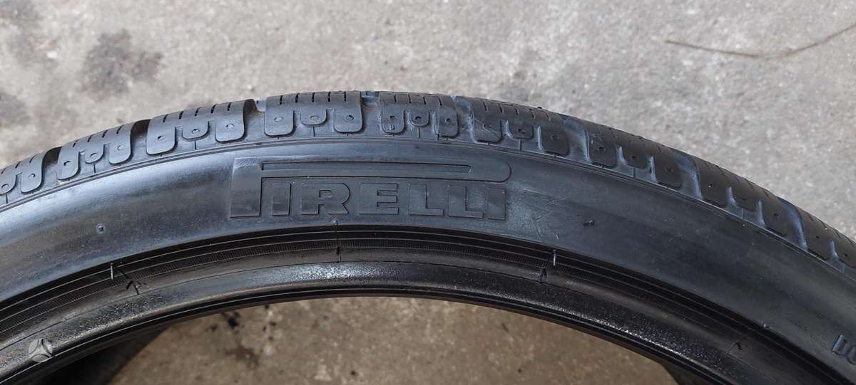 Pirelli, žieminės 245/35 R20
