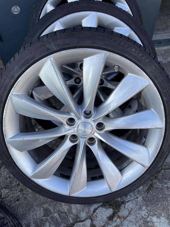 TESLA Model S su padangomis, lengvojo lydinio, R21 | A29542211
