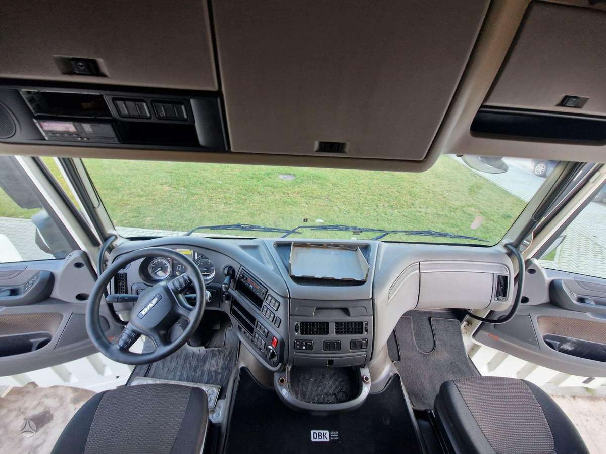 DAF XF 106.460 FT, тягачи