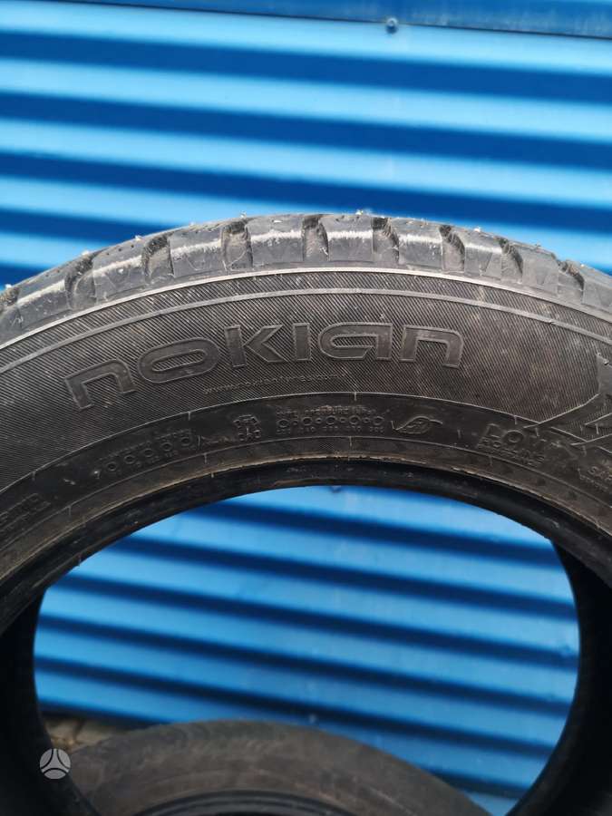 Nokian, зимние 235/60 R18