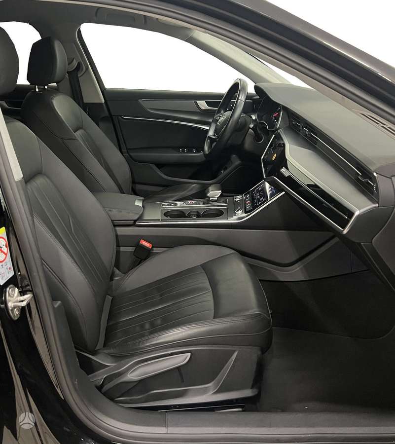 Audi A6, 2.0 l., Седан