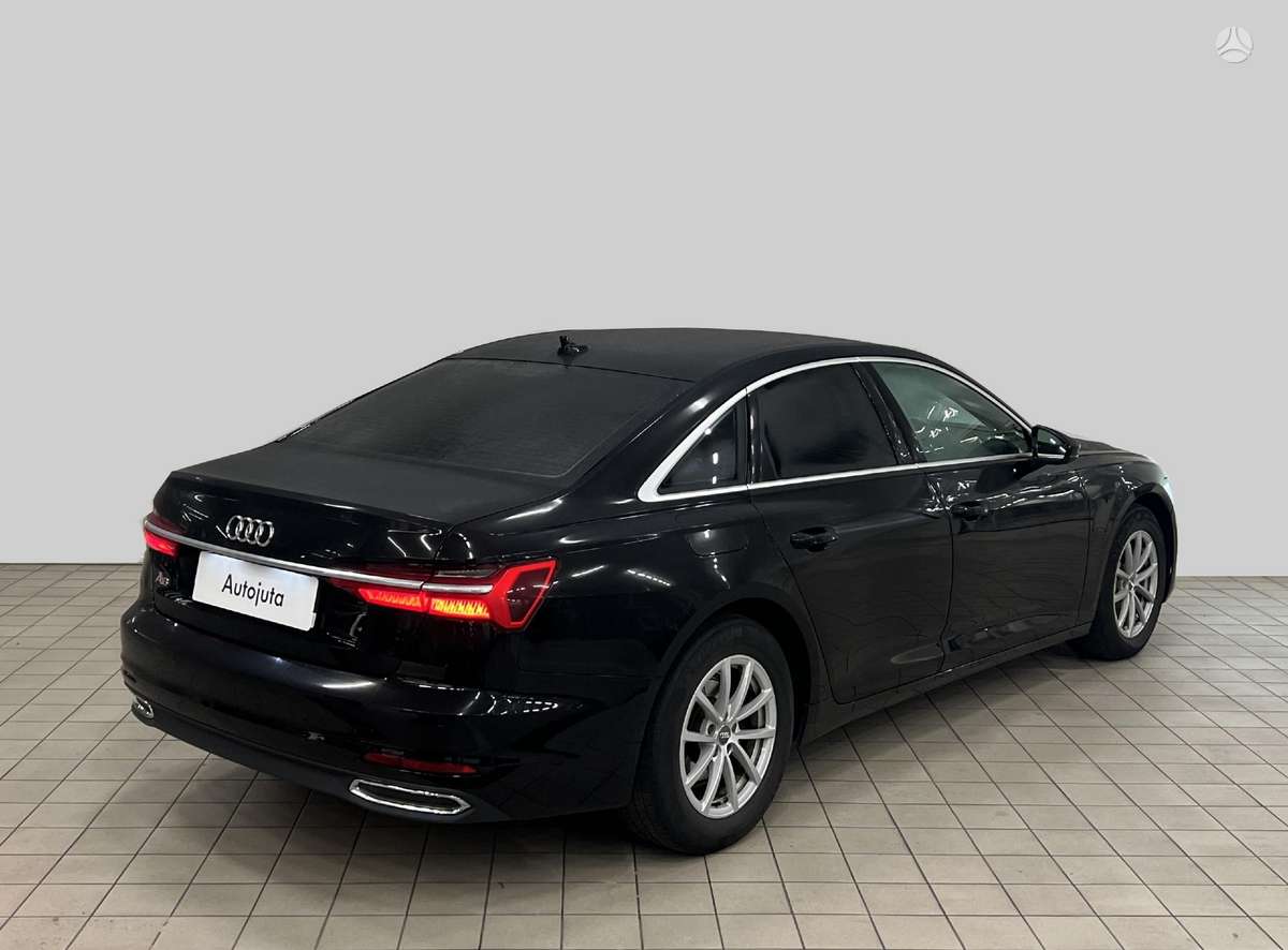 Audi A6, 2.0 l., Седан