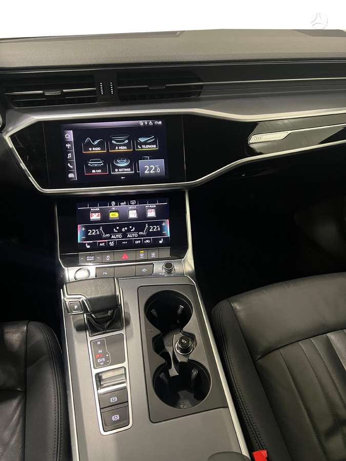 Audi A6, 2.0 l., Седан