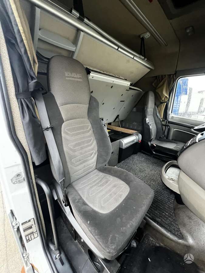 DAF FT XF105.460, vilkikai