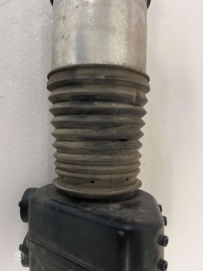 Porsche Taycan, 9J0616037A, детали шасси