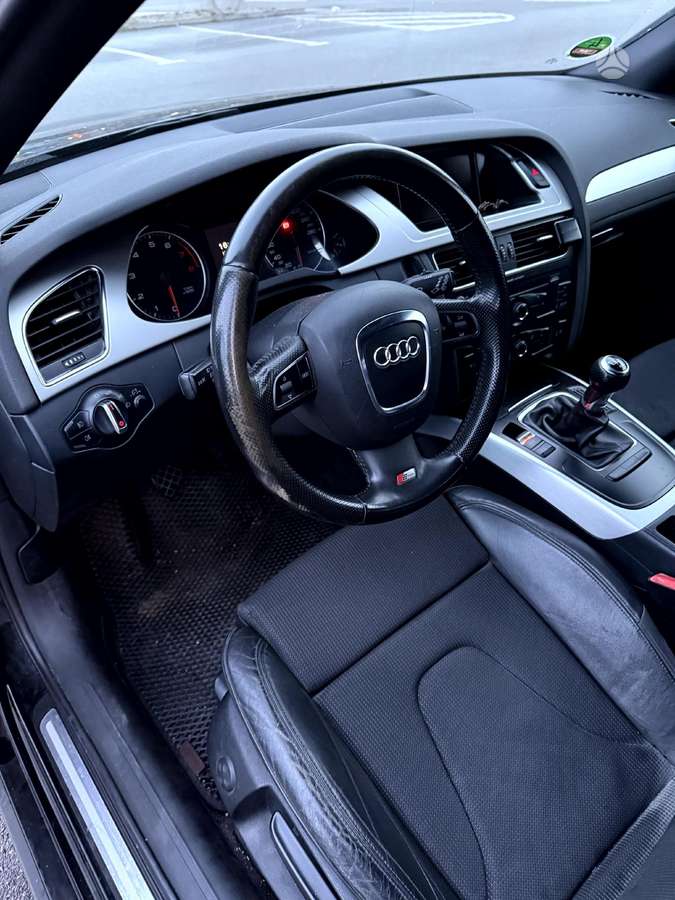 Audi A4, 2.0 l., Универсал