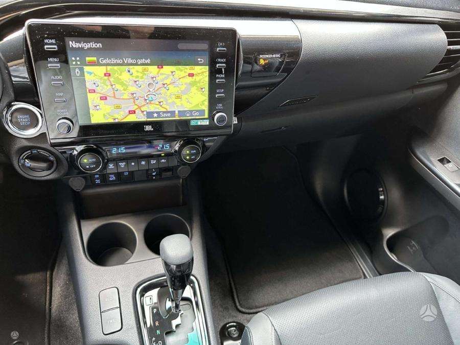 Toyota Hilux, 2.8 l., Пикап