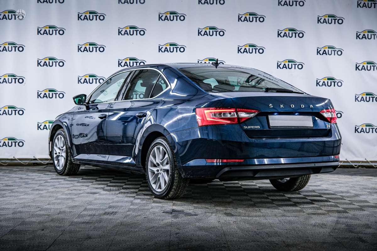 Škoda Superb - 4