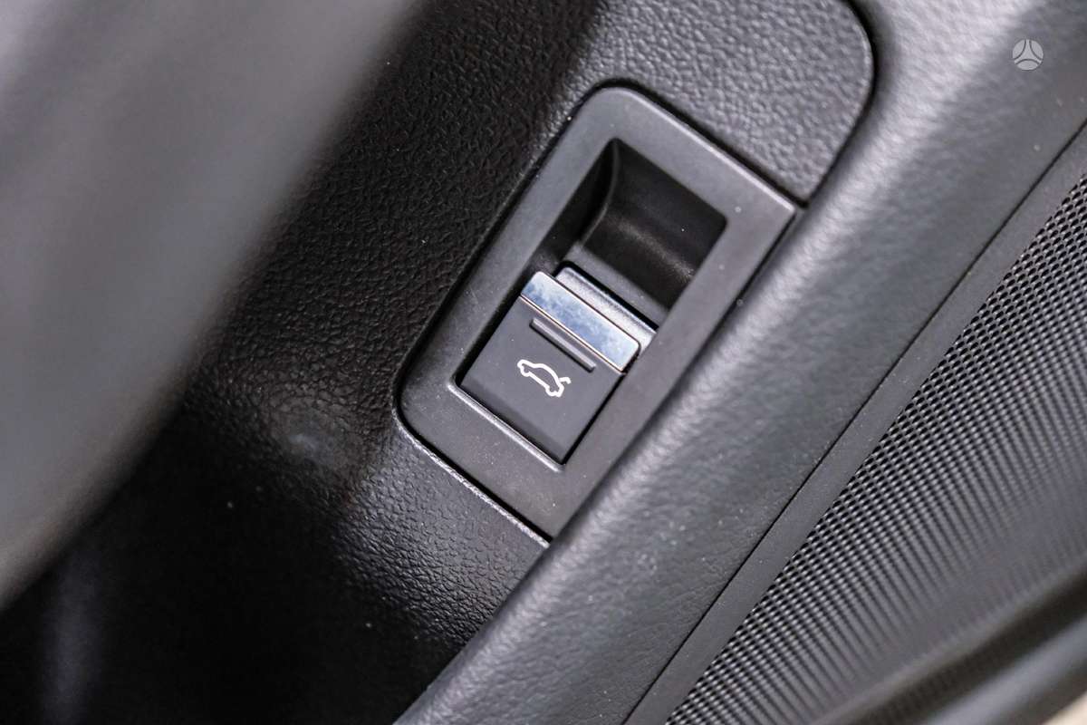 Audi A6, 2.0 l., Универсал