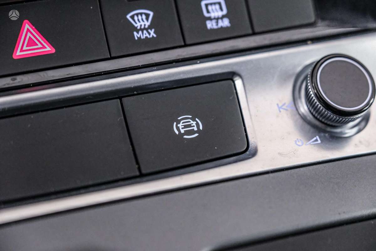Audi A6, 2.0 l., Универсал