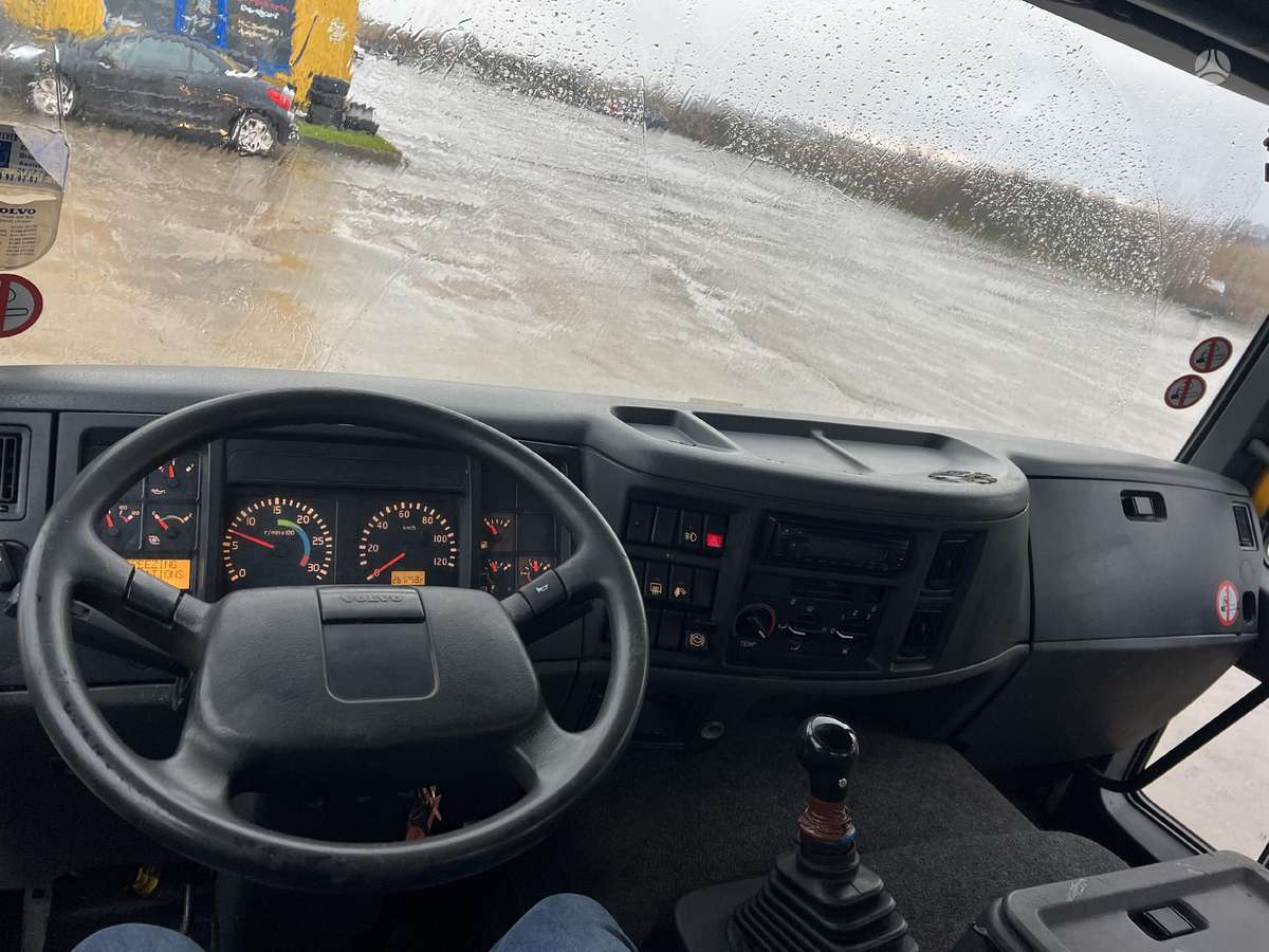 Volvo FL6, sewage disposal trucks