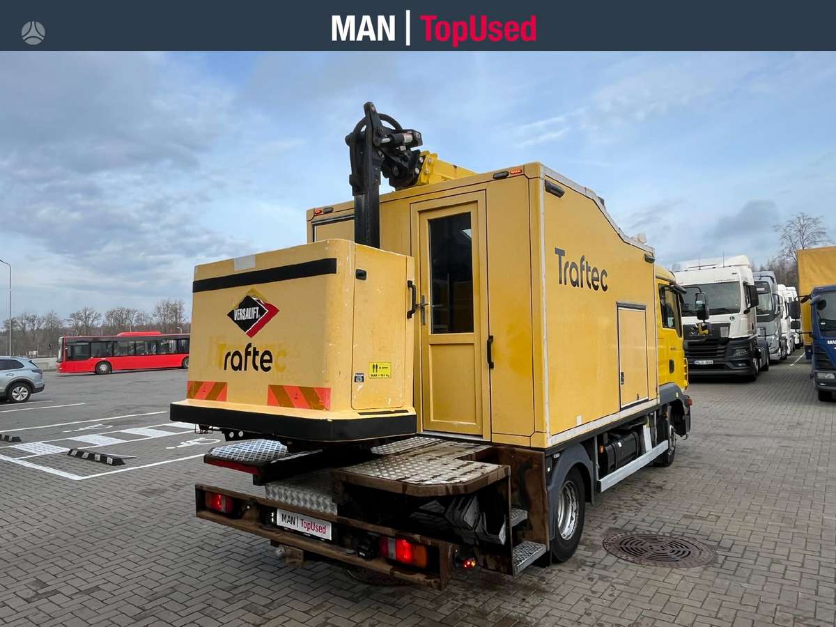 MAN 8.220 4X2 bokštelis(9291), crane trucks