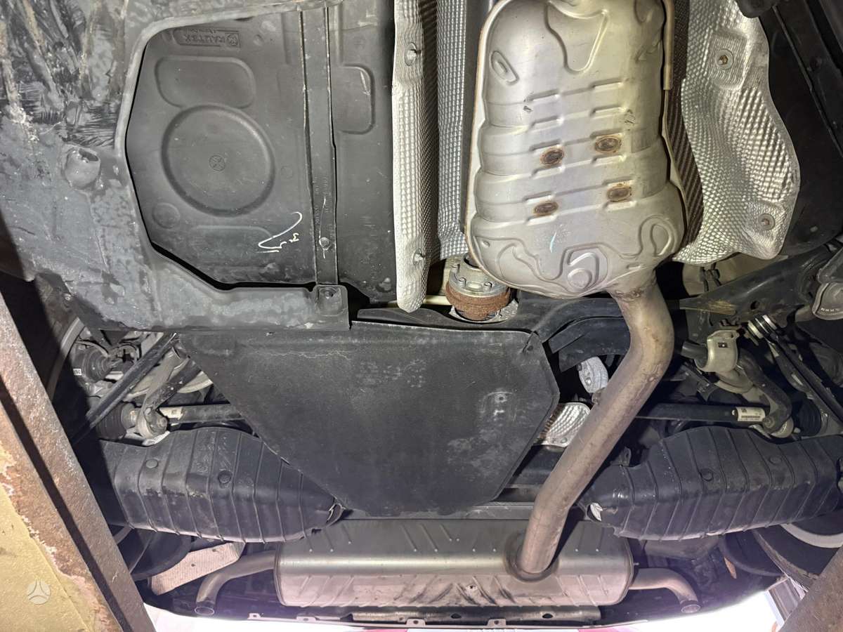 Audi Q5, 2.0 l., mpv / minivan
