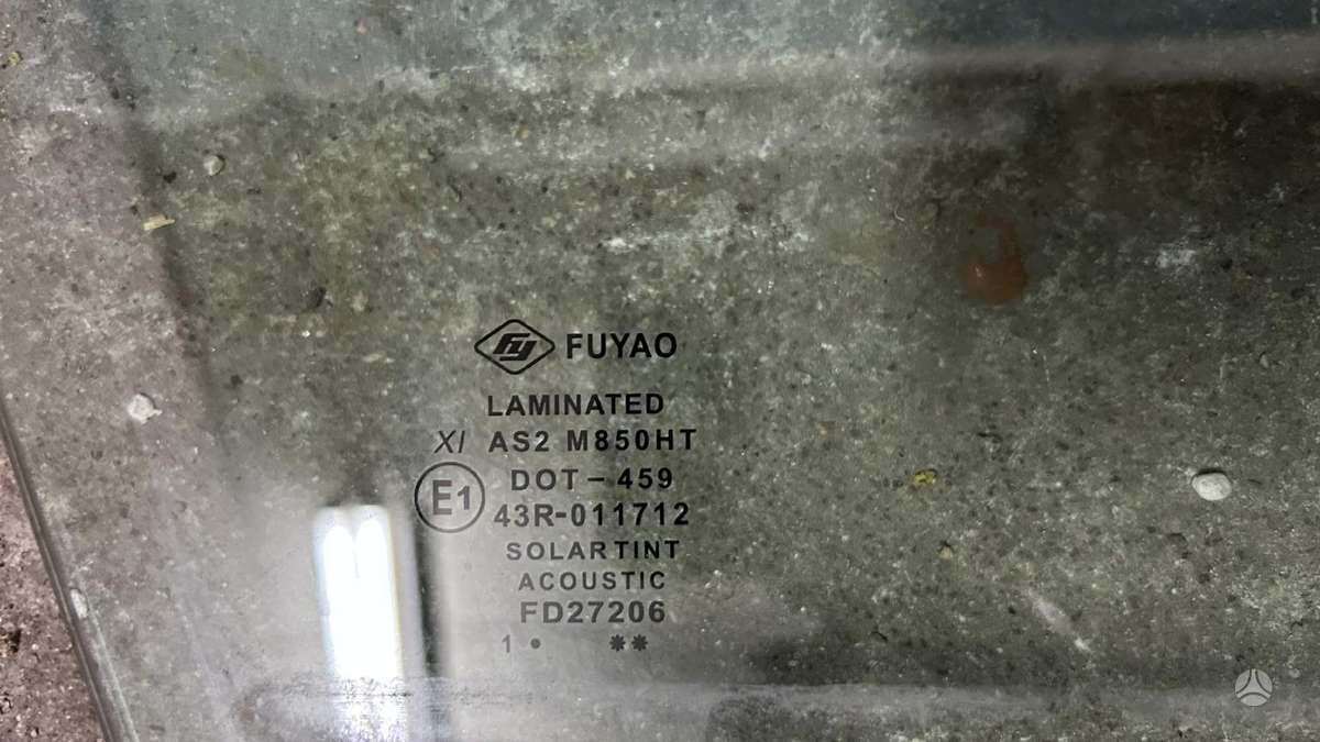 Volvo S90 kėbulo dalys