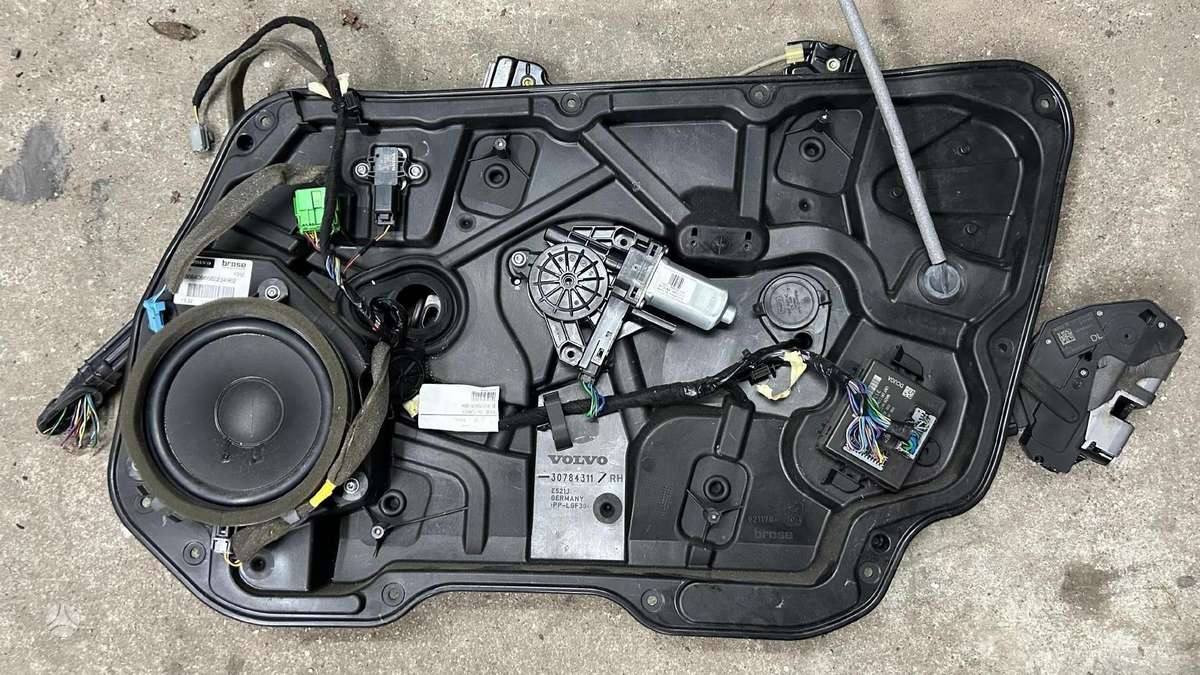 Volvo S90 kėbulo dalys