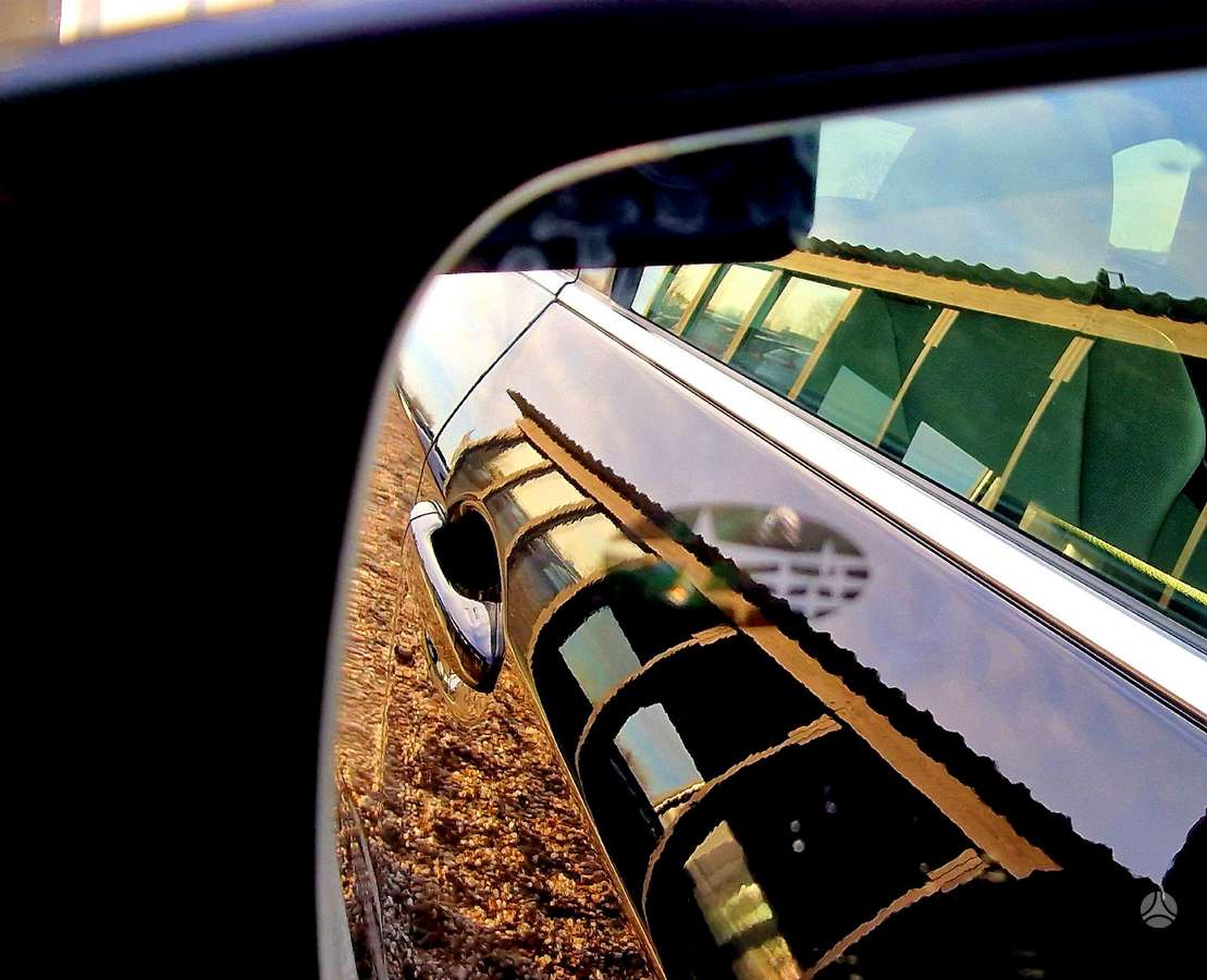 Subaru Outback, 2.5 l., off-road / crossover