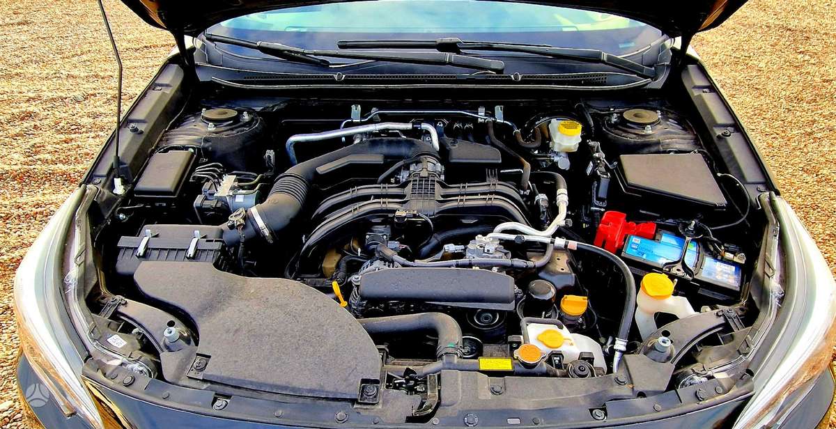 Subaru Outback, 2.5 l., off-road / crossover