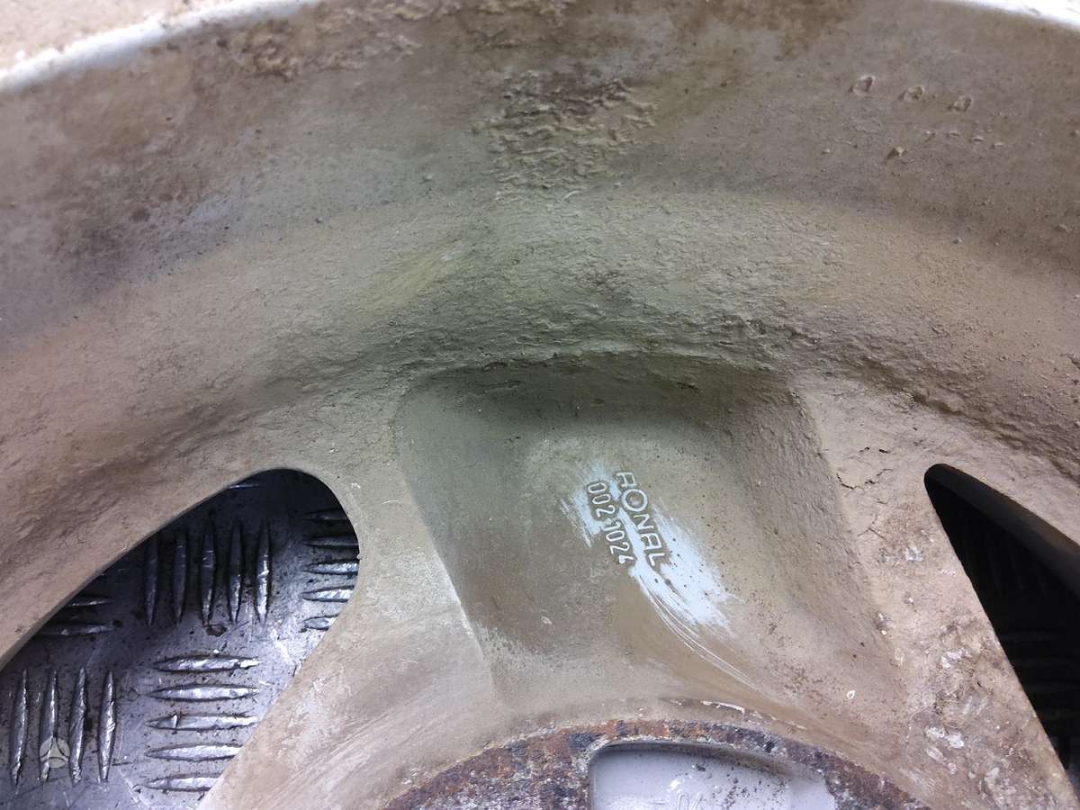 Suzuki, light alloy, R15